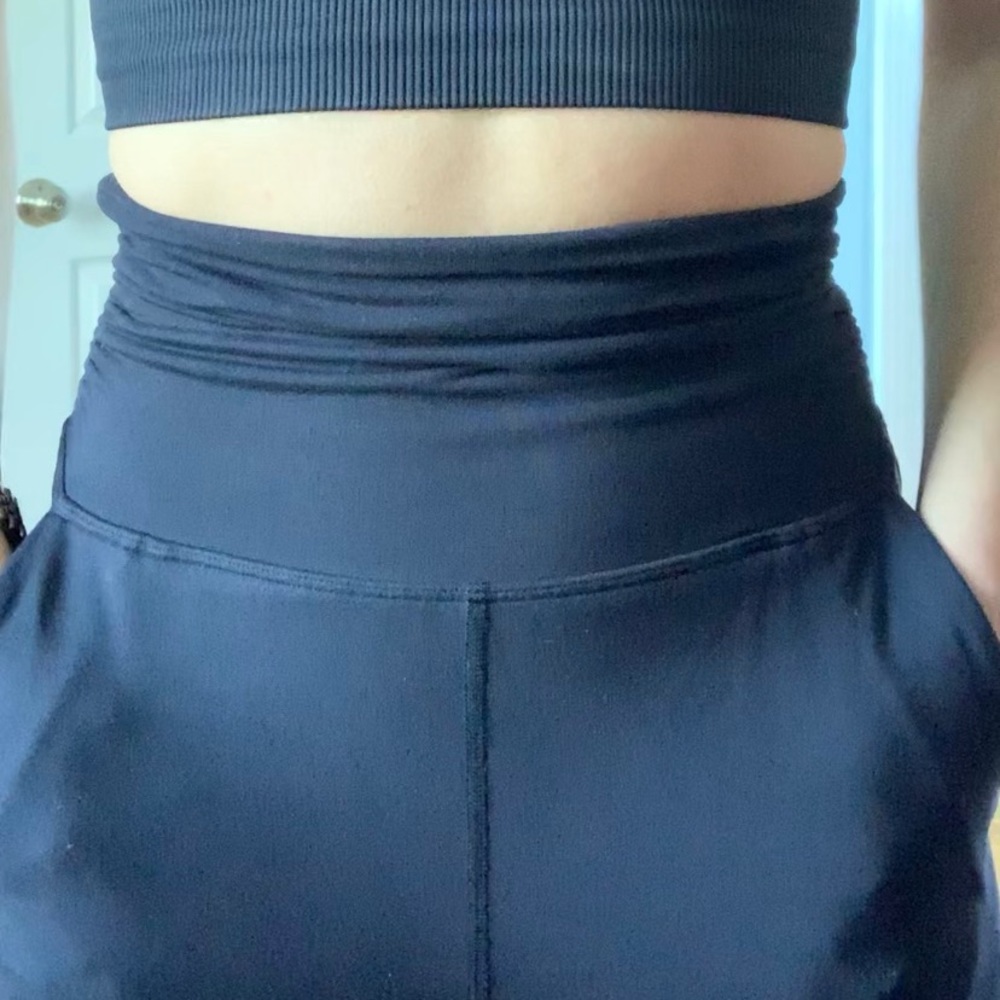 Lululemon Take It Easy Pant - Picture 3 of 8